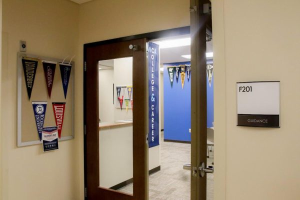 The College Counseling Office awaits Seniors applying this semester.